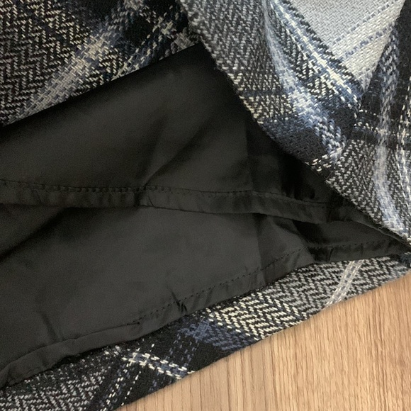 Old Navy Plaid Wool Skirt, Size 0 - Picture 7 of 8